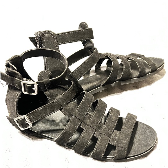 Suede Sandals worn once - Picture 4 of 4